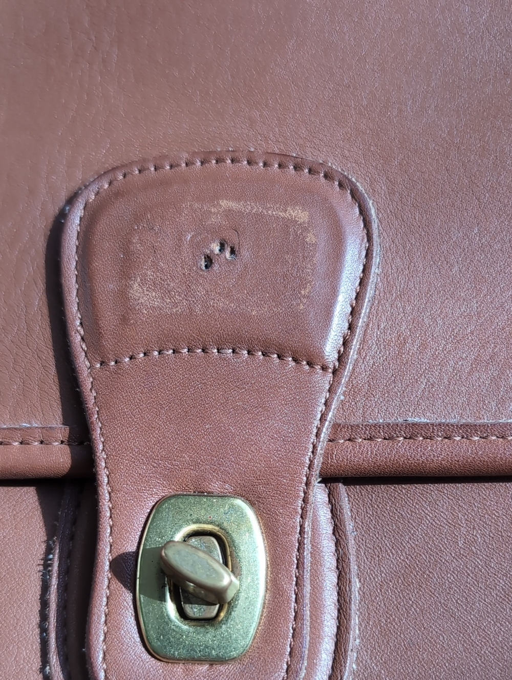 Vintage Coach Metropolitan Messenger Brief, British Tan, #5180 - Picture 2 of 13